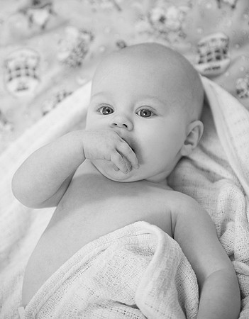 Carters 5 mos Portrait_20150328_019