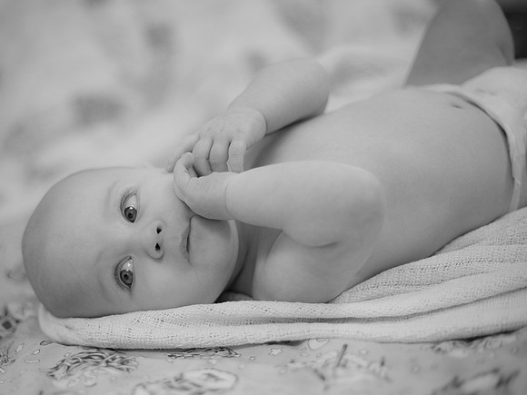 Carters 5 mos Portrait_20150328_040