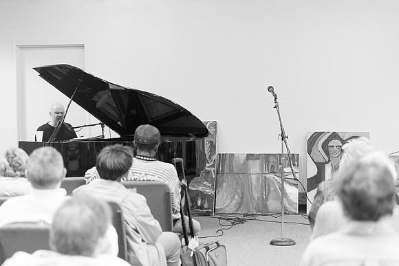 Chas' Show_042717_20170427_003