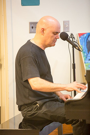 Chas' Show_042717_20170427_001
